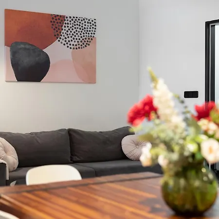 Spacious Apartments Near Karlin Square Praha Exteriér fotografie