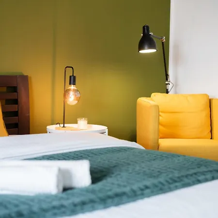 Spacious Apartments Near Karlin Square Praha Exteriér fotografie