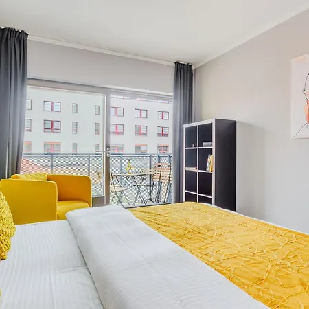 Spacious Apartments Near Karlin Square Praha Exteriér fotografie
