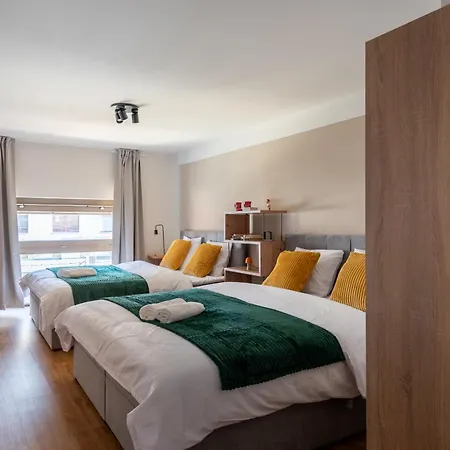 Spacious Apartments Near Karlin Square Praha Exteriér fotografie