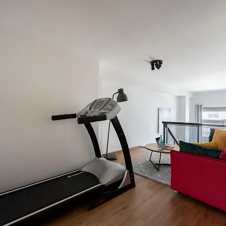 Spacious Apartments Near Karlin Square Praha Exteriér fotografie