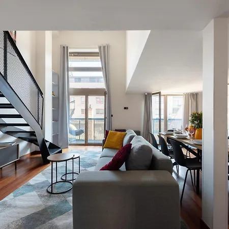 Spacious Apartments Near Karlin Square Praha Exteriér fotografie