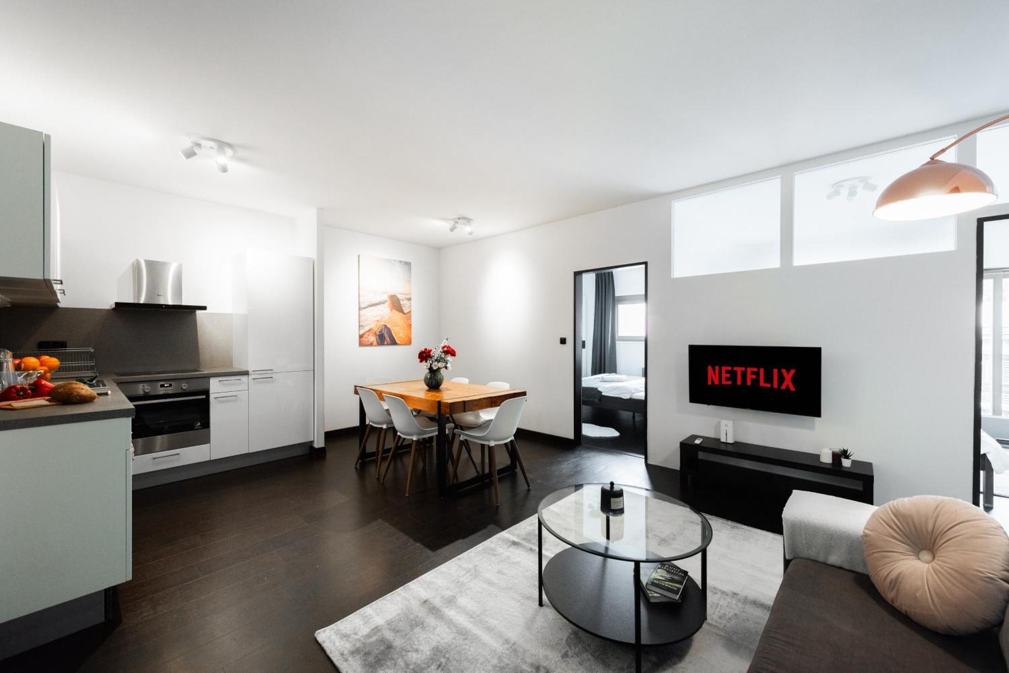 Spacious Near Karlin Square 公寓 *